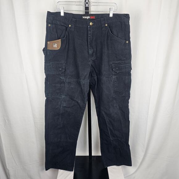 Wrangler RIGGS Workwear Black Utility Cargo Pants 38x32 100% Cotton Rugged Fit - Picture 1 of 6